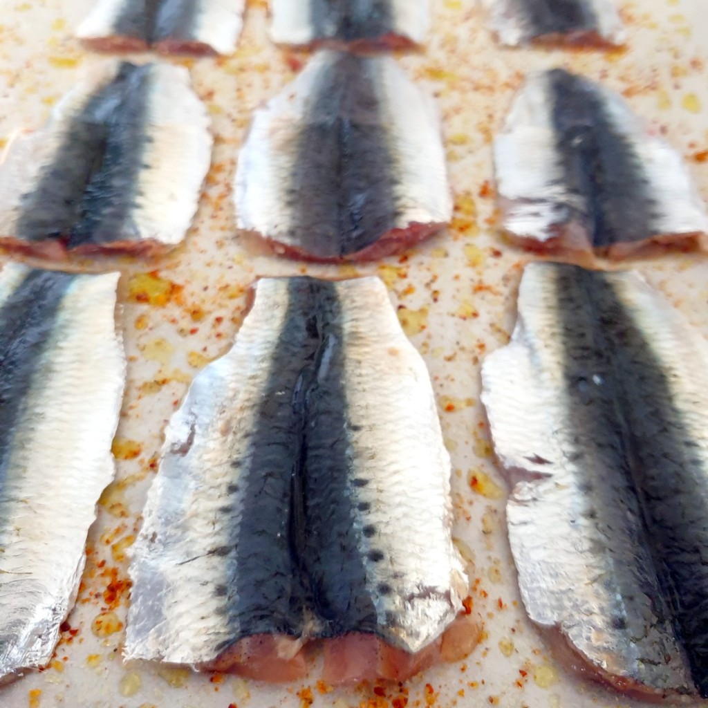sardines sur plaque avant cuisson